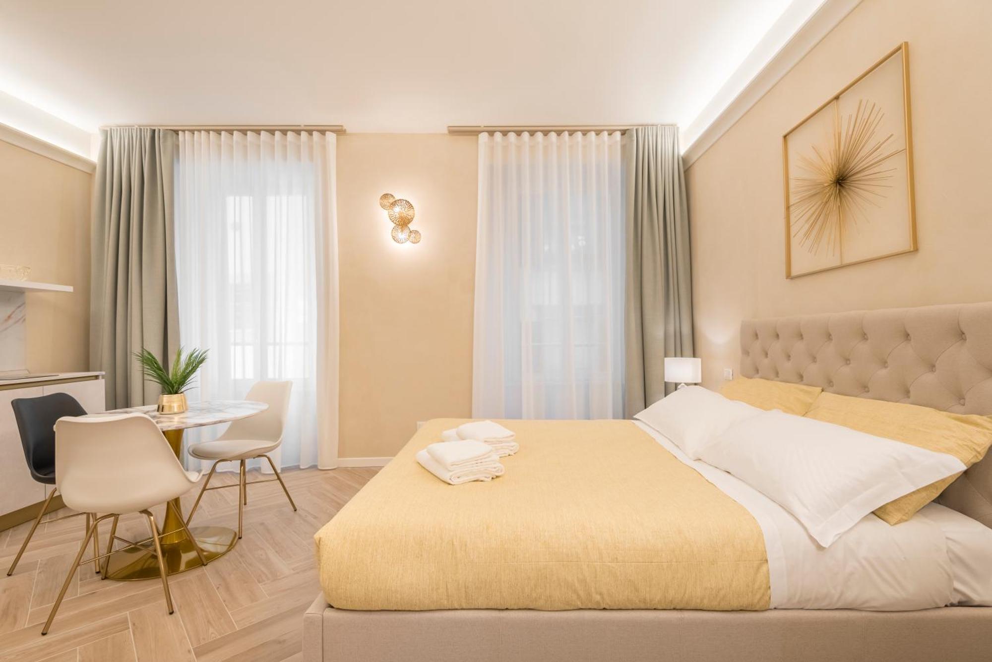 Golden Chic - Citta Alta Apartment Bergamo Cameră foto